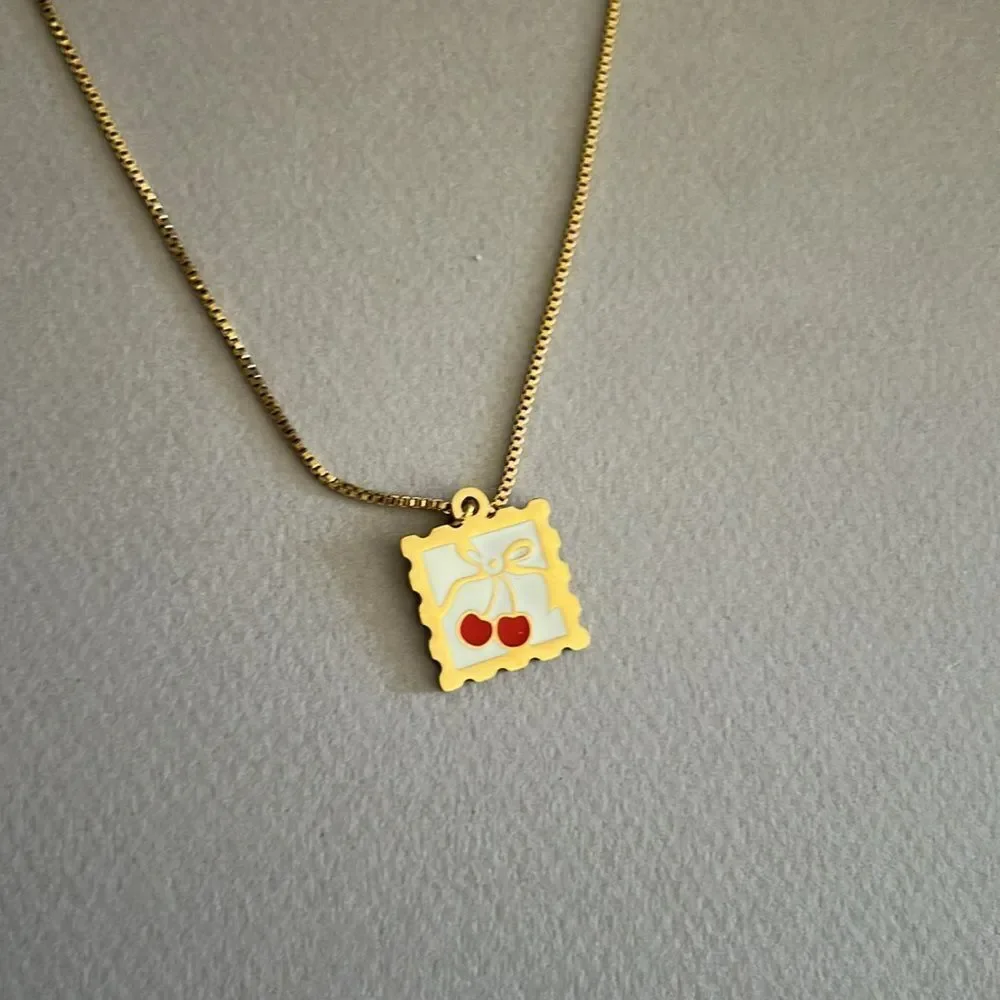 Cherry necklace A1314
